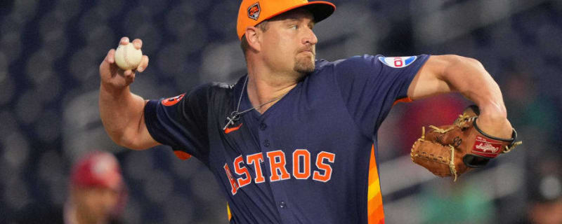 Former Houston Astros Pitcher Inks Deal With Milwaukee Brewers