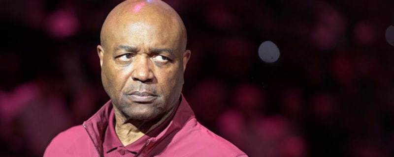 Duke Blue Devils honor FSU Basketball&#39;s Leonard Hamilton before Saturday&#39;s game