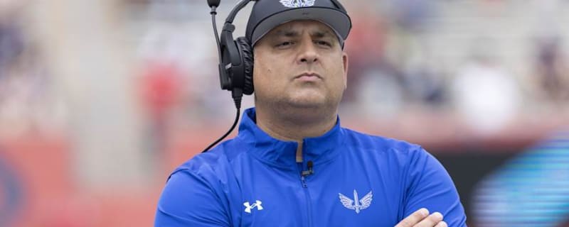 Adam Schefter Reports Anthony Becht Has Interviewed for the West Virginia Job