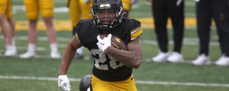 Watch: Iowa RB Explodes For Surprising Touchdown