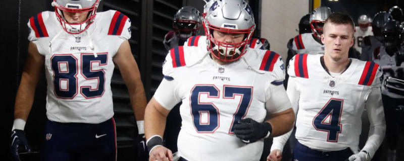 Report: Patriots OL Jake Andrews Placed on IR, Ending Season