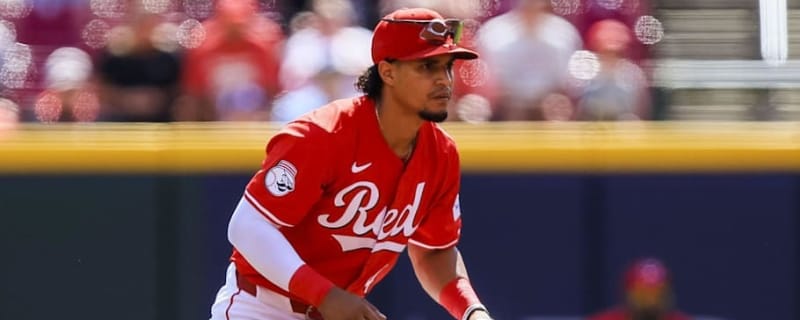Cincinnati Reds not Expected to Tender Veteran Santiago Espinal This Offseason