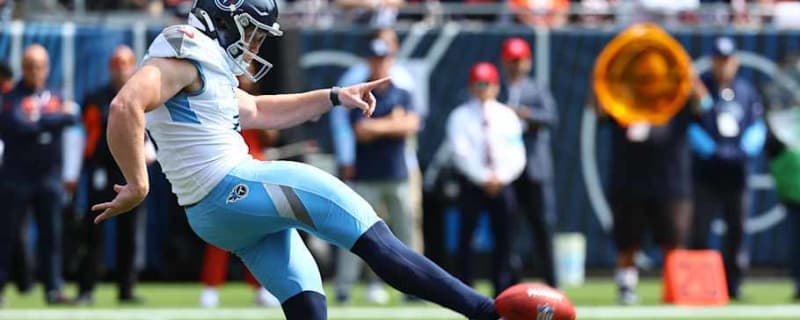 Report Casts Doubt on Broncos&#39; Plan to Replace Defected Punter