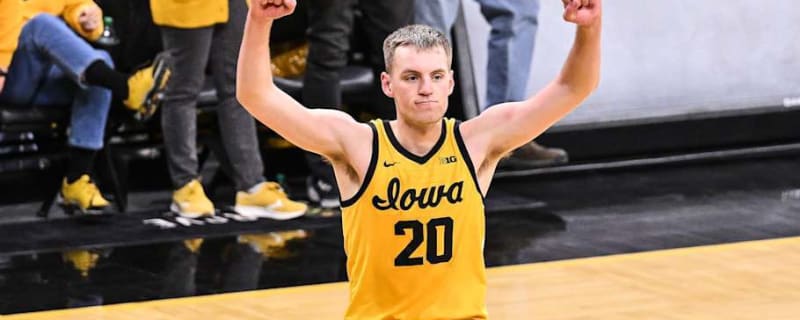 Iowa Hawkeyes&#39; Payton Sandfort Cements Himself in Program&#39;s Record Book