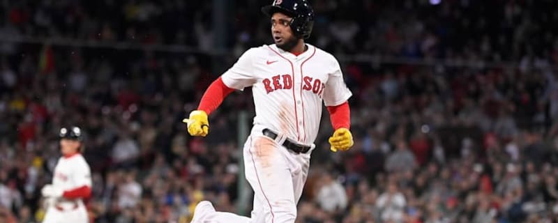 New York Yankees Sign Former AL East Rival&#39;s Fan Favorite to Minors Deal