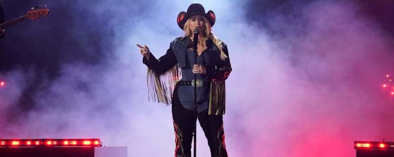 Country Music Icon Miranda Lambert Competes in First Mounted Shooting Competition
