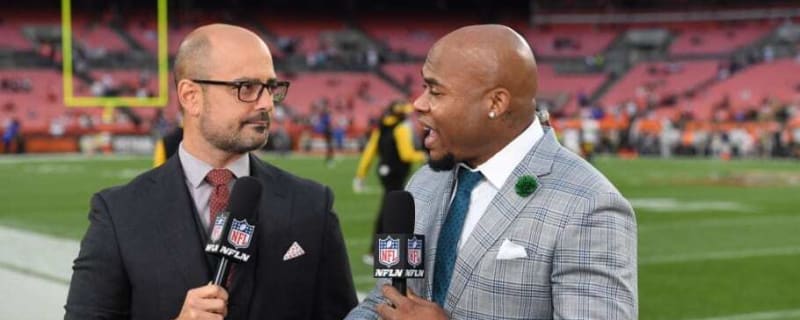 Steve Smith zinged  the pocket awareness of Panthers QB Jack Plummer in his NFL debut