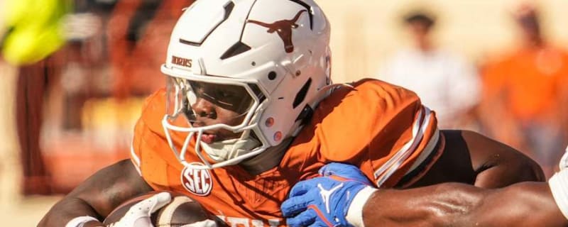 Two Texas Longhorns Among PFF&#39;s Highest-Graded Freshmen in Week 11