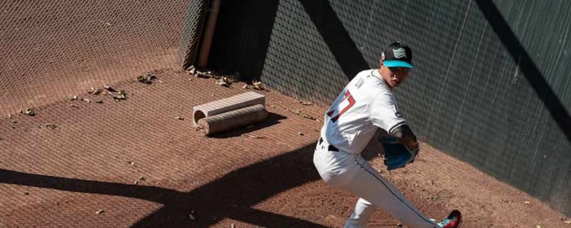 D-backs&#39; Yu-Min Lin Grateful to be Pitching in the Fall League