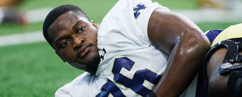 Big-Time Notre Dame Offensive Lineman Faces Spring Setback