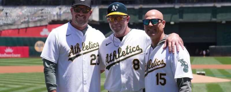A&#39;s Fans Share Their Tim Hudson and Mark Mulder Memories