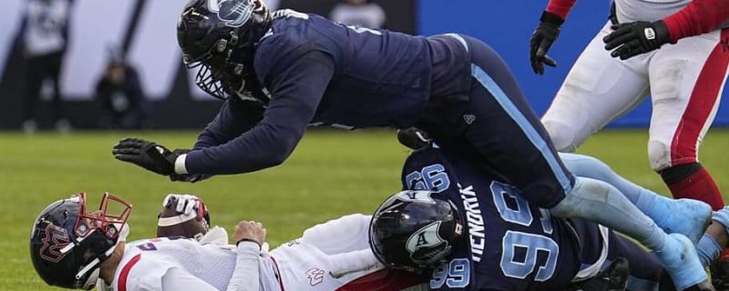 Toronto Argonauts Release All-Star Shawn Oakman in Shocking Move