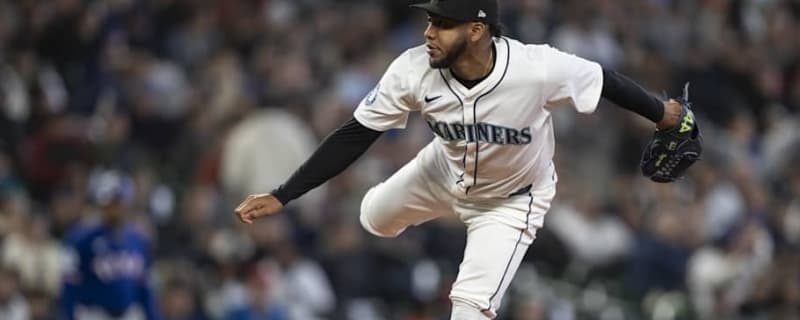 FINAL GRADES: Eduard Bazardo Looked to Figure it Out as Season Ended