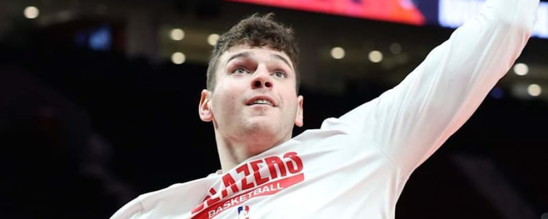 Donovan Clingan Shows Potential Stardom for Trail Blazers 