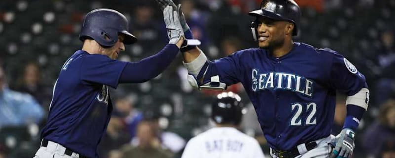 Former Mariners Star Robinson Cano Provides Game-Winning Run in Caribbean Series Final
