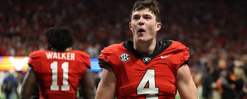 Georgia Tight End Oscar Delp Explains Decision to Return to Georgia