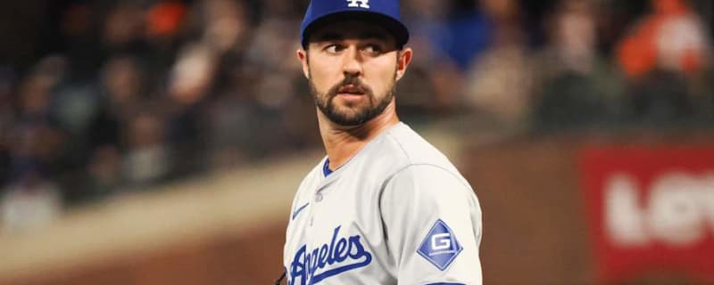 Diamondbacks Sign Former Dodgers Reliever