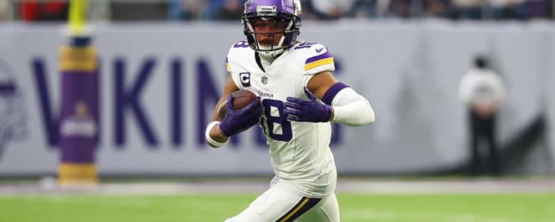 Report: Vikings could unveil white helmet in 2024