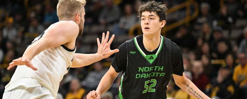 Kansas Basketball Reaches Out To Elite Shooter in The Transfer Portal