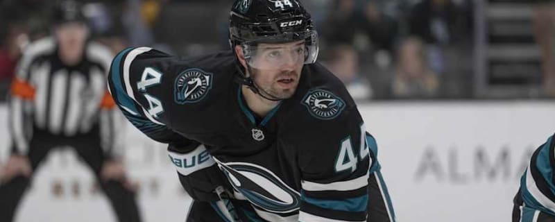 Sharks Defenseman Urges NHL to Create New Award