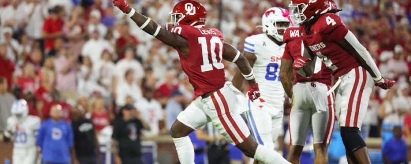 Oklahoma LB Kip Lewis Ready to &#39;Fly Around&#39; After Building on Last Year&#39;s Key Experience