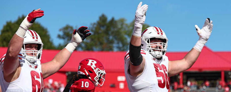 Badgers dominate on both sides of the ball in blowout win over Rutgers