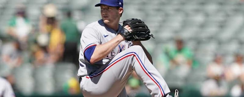 Former Texas Rangers Disappointing Pitcher Signs Deal With San Diego Padres