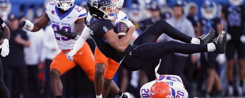 Ex-Husky Davon Banks Re-Emerges with Pick-6 for Boise State