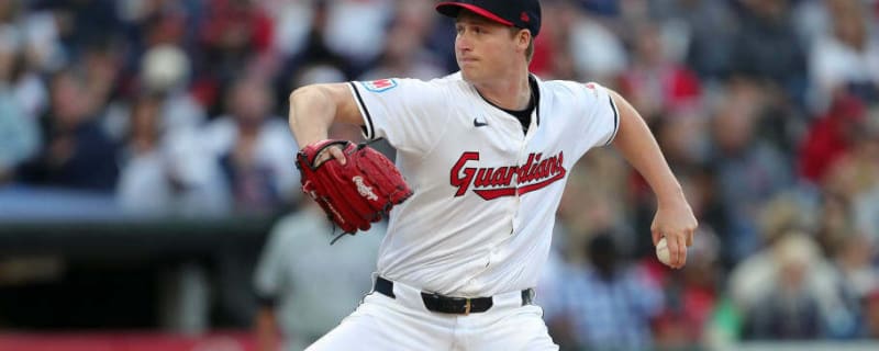 Key Guardians Reliever Exits Game After Hit By Line Drive