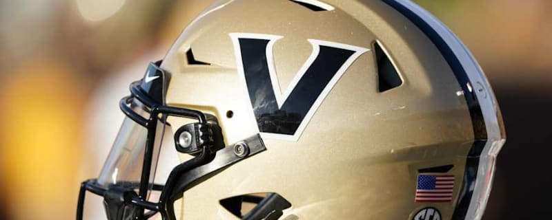 Vanderbilt Commodores Defensive Star to Return on Medical Waiver