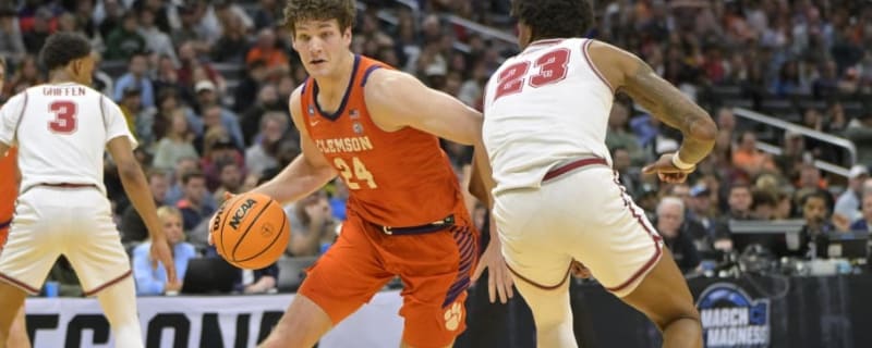 Clemson Star Lands With 2023 NBA Champions in Free Agency