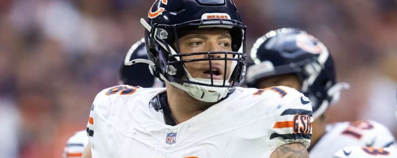 Bears Injury Report Week 17: Teven Jenkins and Elijah Hicks Out