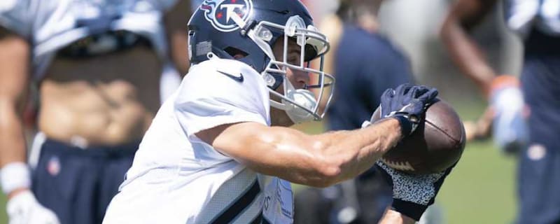 Former Bruins Kyle Phillips, Chip Kelly Reunite in NFL