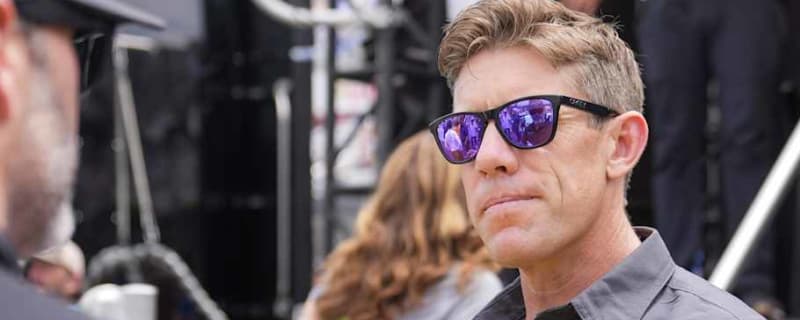 Entertainment Cautions, Fear of Injury Led Carl Ewards to Retirement