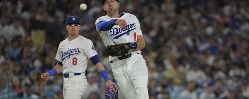 Dodgers World Series Winning Free Agent Signs With AL Squad