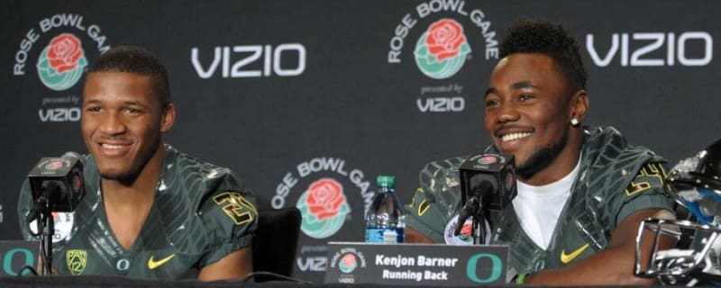 Oregon Football Legend Kenjon Barner Reveals &#39;Brotherhood&#39; With LaMichael James