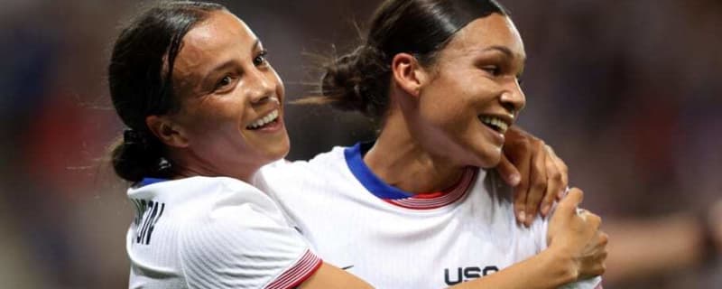 Chicago&#39;s Mallory Swanson Scores Game-Winner in Olympic Gold Medal Game