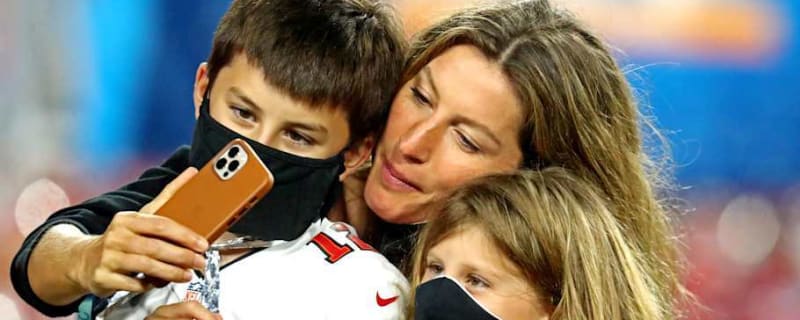 Tom Brady&#39;s ex-wife Gisele Bundchen welcomes third child with boyfriend Joaquim Valente