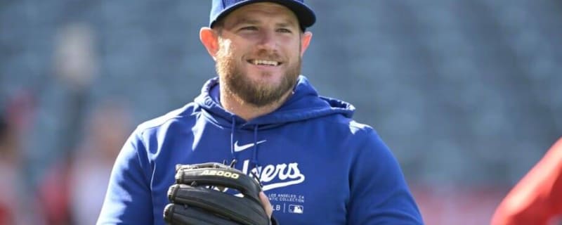 Max Muncy Thriving On Offense & Defense For Dodgers