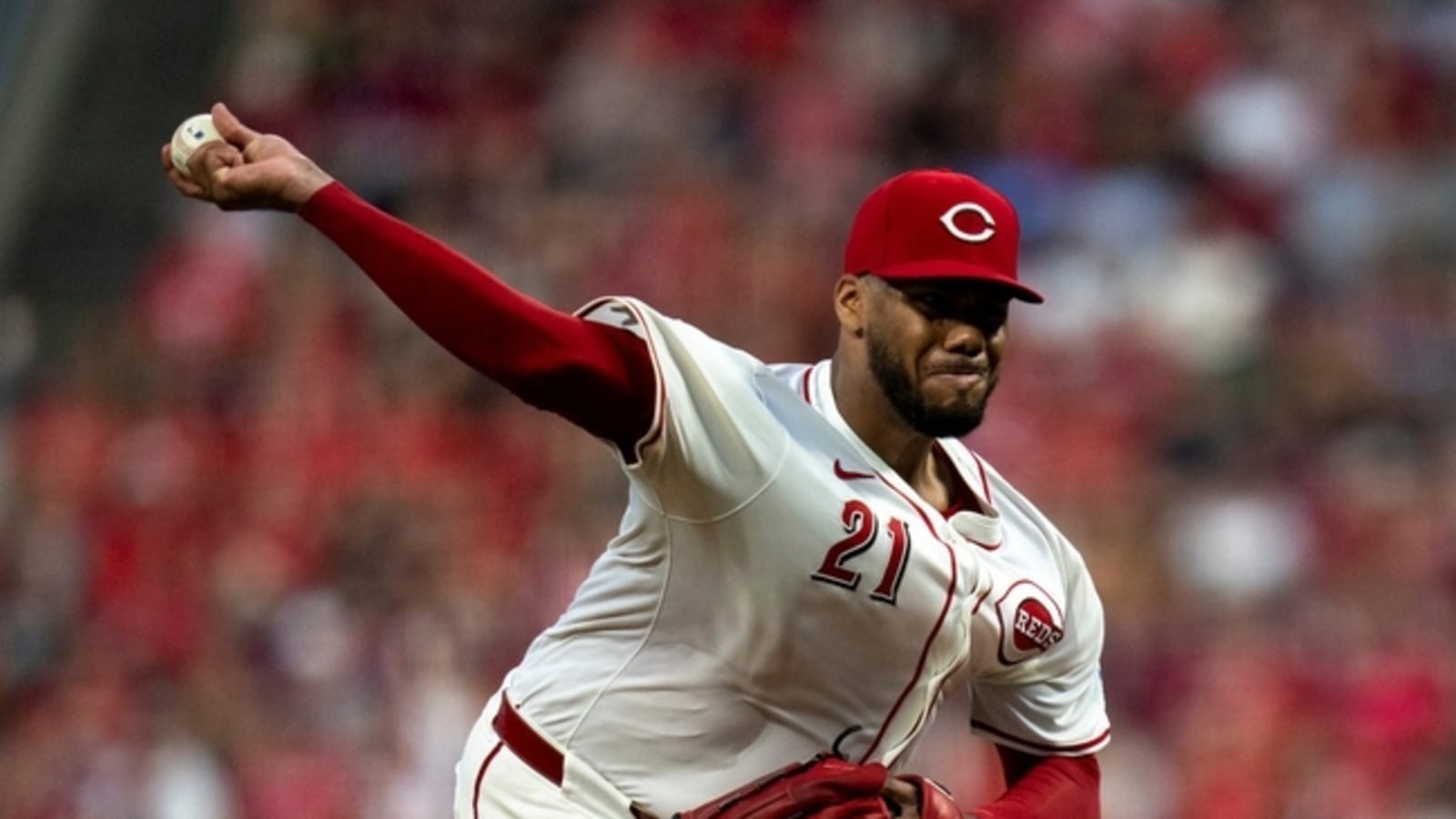 Reds' Hunter Greene returns from injury to face Pirates
