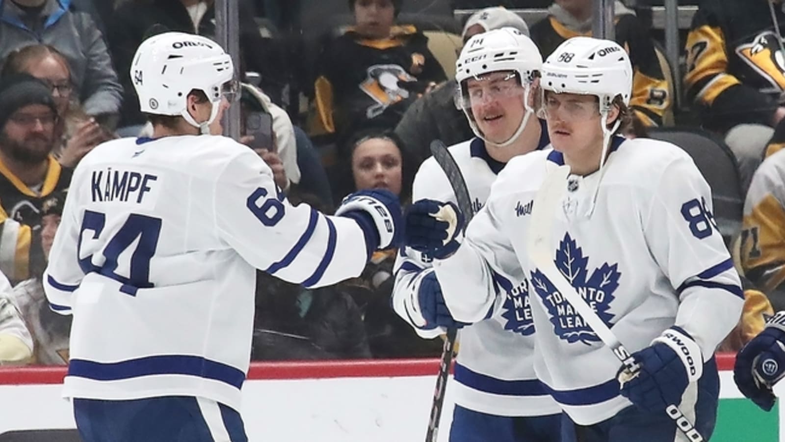 NHL roundup: Maple Leafs put away Penguins in OT