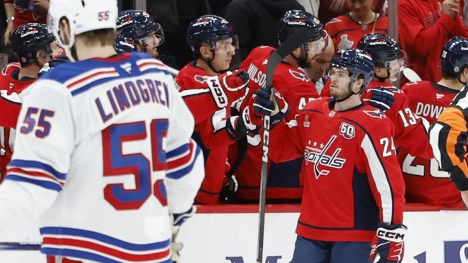 Capitals turn on offense to get past Rangers 7-4