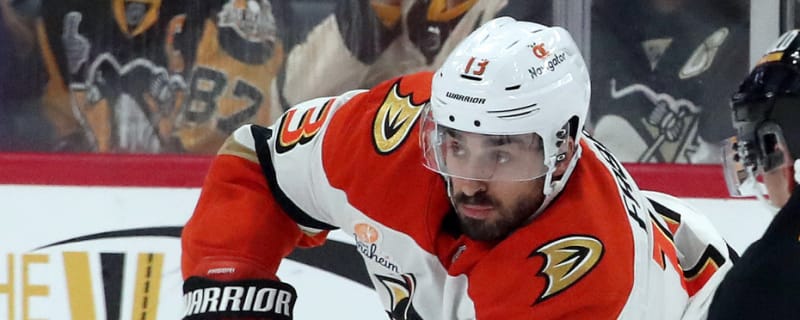 Ducks winger undergoes meniscus surgery, out six weeks