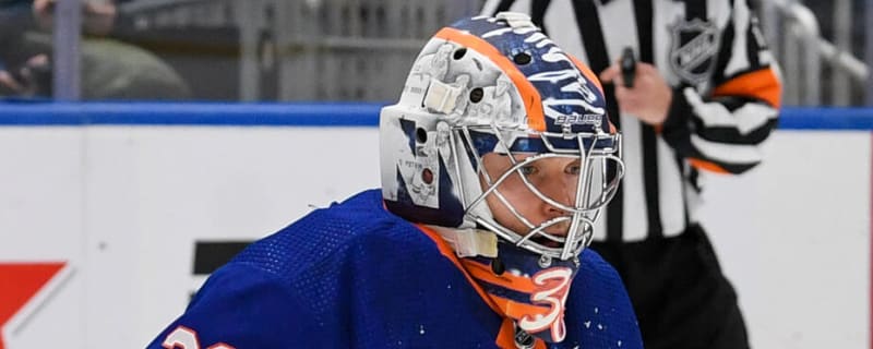 NOAH DOBSON SIGNED 2018 NHL DRAFT PUCK W CASE NEW YORK ISLANDERS COA