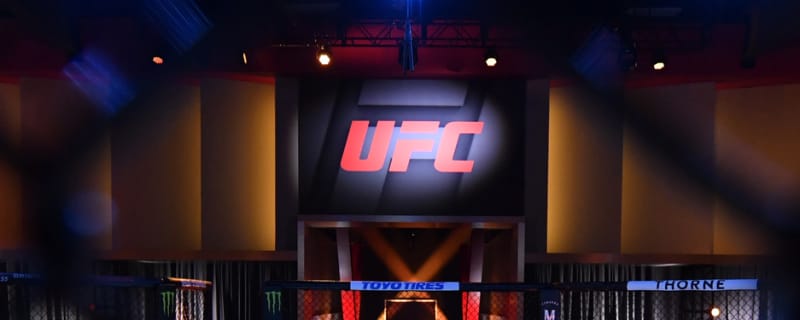 Odd stoppage leads to rare submission win for Valter Walker