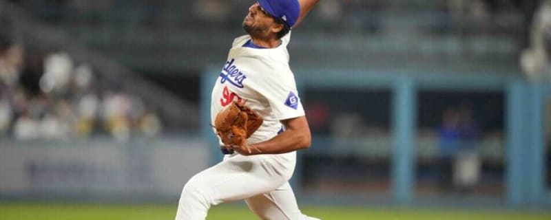  Michael Petersen Optioned; Jose Hernandez Outrighted