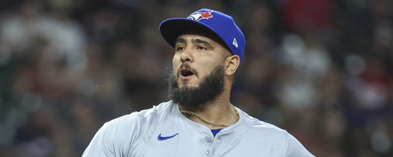 Blue Jays to re-sign veteran right-hander