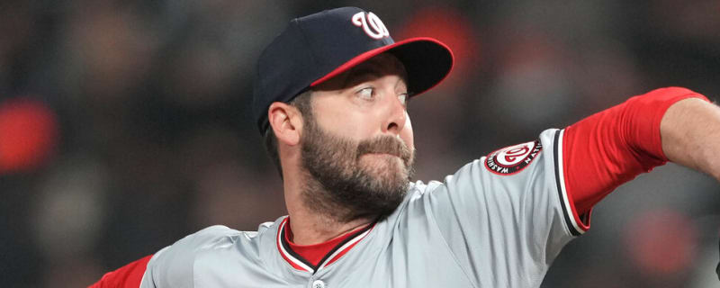 Diamondbacks to acquire righty reliever from Nationals