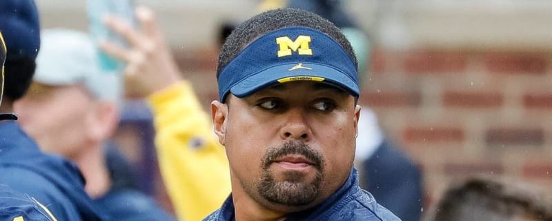 Michigan's Hart 'trending in a positive direction' after seizure