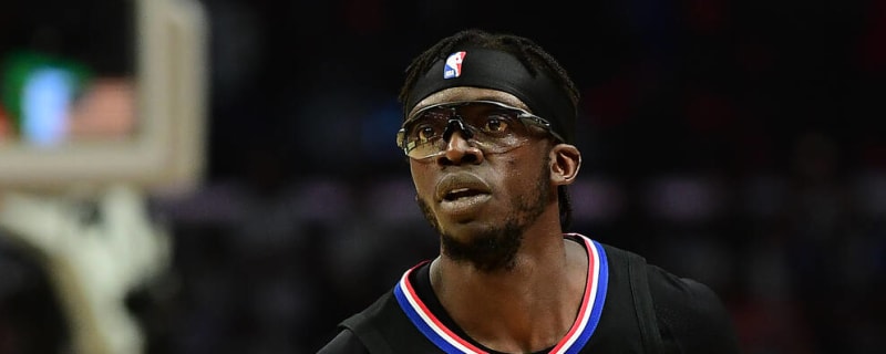 Reggie Jackson is back with Clippers, and so are the goggles - Los